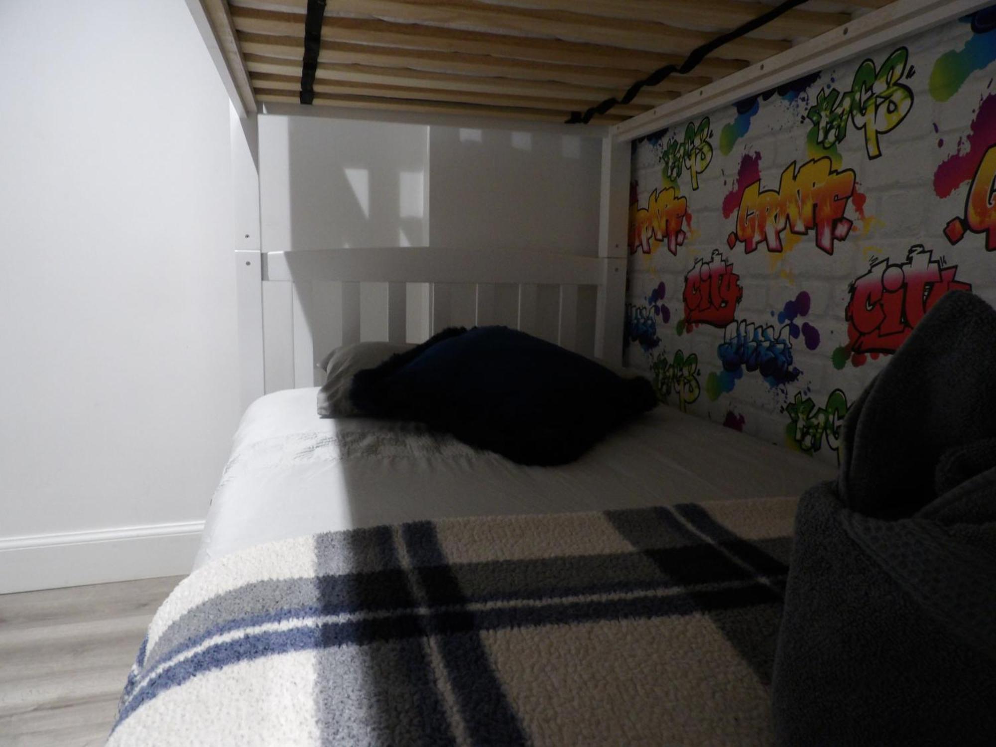 Lovely 3 Bedroom Apartment With Private Garden In Edinburgh City Centre Extérieur photo